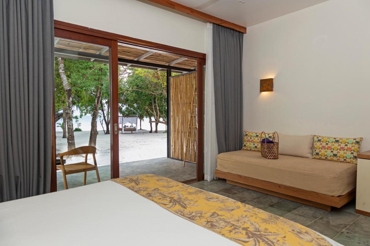 Island Center Point Hotel Koh Rong Sanloem Exterior photo